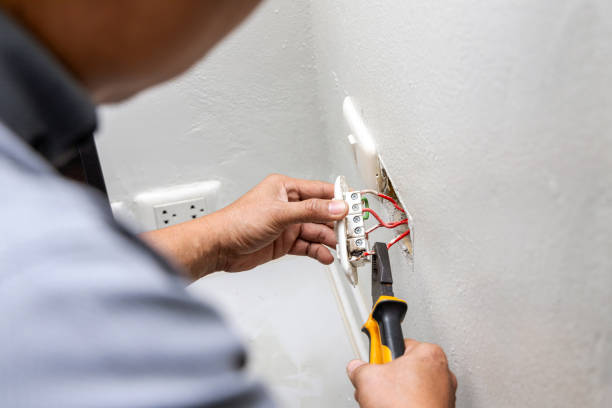 Best Ceiling Fan Installation Electrician  in South Beloit, IL